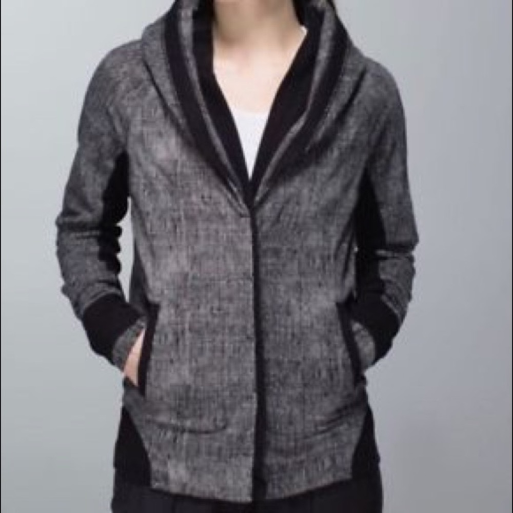 Gorgeous Lululemon Jacket
